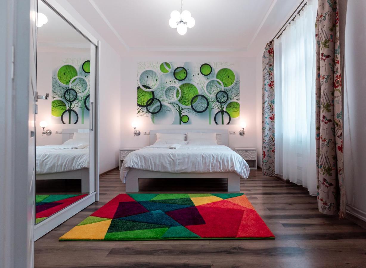 Butterfly Central Sibiu Exterior photo